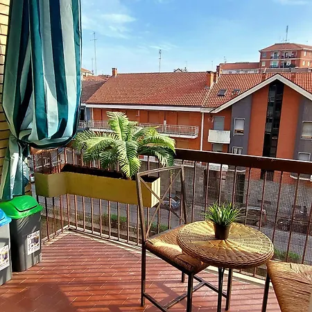 Intero Vicino Juventus Stadium * Τορίνο