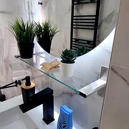 Intero Vicino Juventus Stadium * Torino