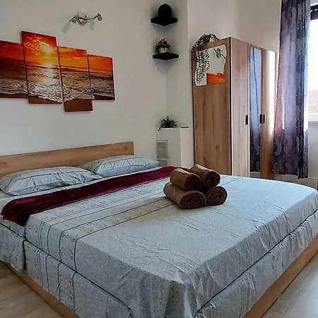 Intero Vicino Juventus Stadium *